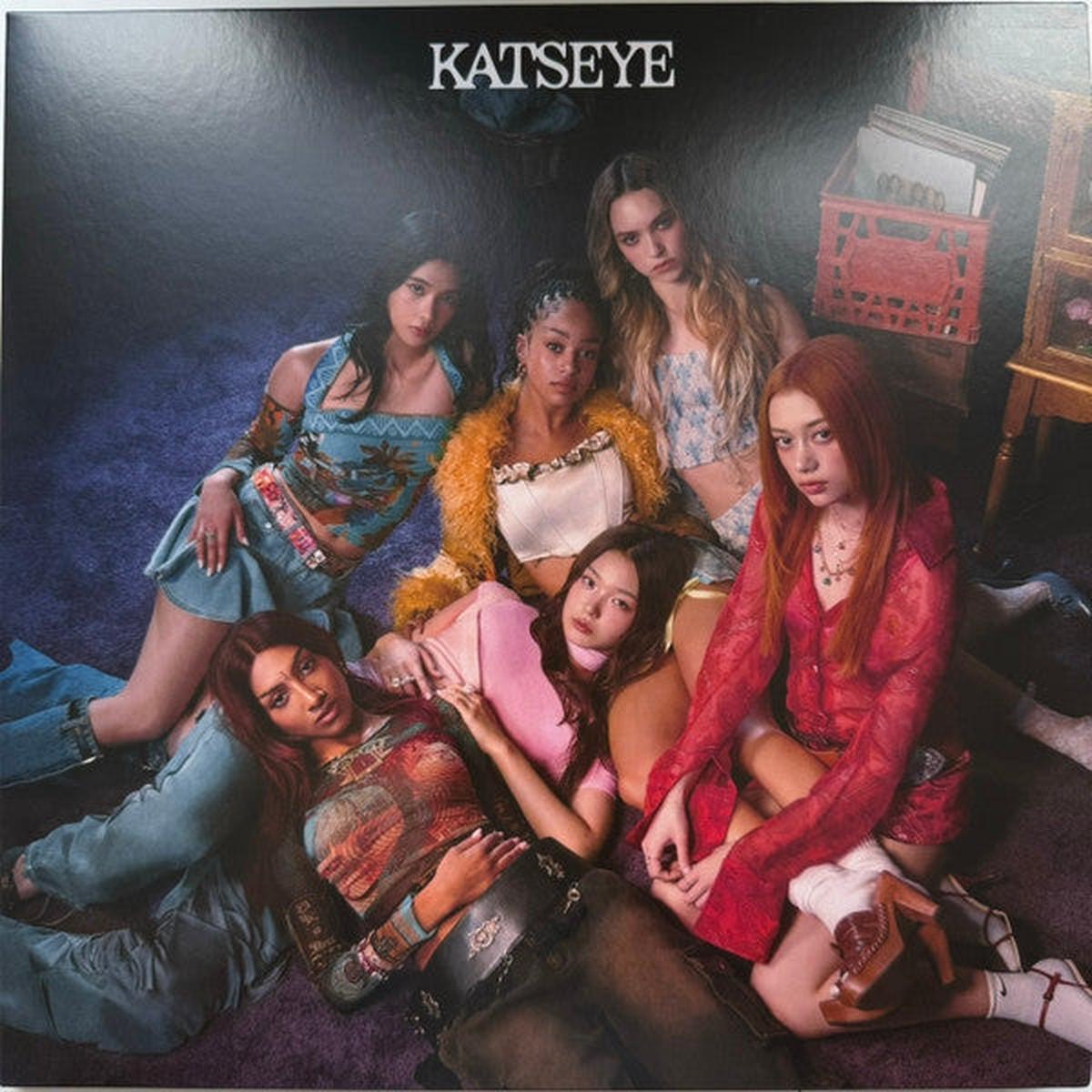 KATSEYE - SIS (SOFT IS STRONG) : BOTTLE GREEN - LP
